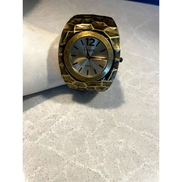 Women's Chicos Gold Tone Hammered Textured Cuff Bracelet Watch Jewelry Statement - Picture 1 of 9